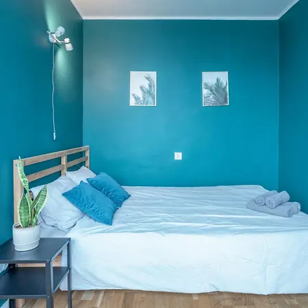 In The Center Of Appartement